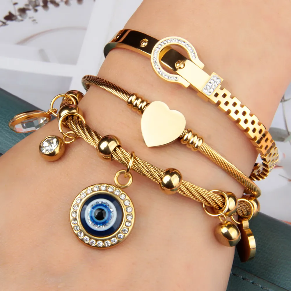 Bracciali e bracciali con gioielli alti esagerati Multi-Style Hanging Small Keys Blue Eye bracciale in acciaio inossidabile dorato