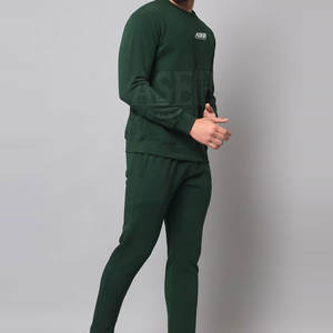 Ensembles de survêtements pour hommes d'hiver respirants grande taille fabriqués au Pakistan prix de gros avec marque privée vente en ligne - Product Image 2