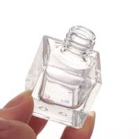 Diffuseur de parfum pour voiture suspendu 5 ml, parfum de luxe