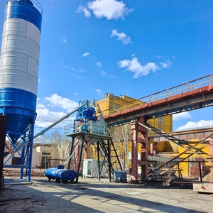 Planta Mezcladora de Concreto con Alimentación por Dosificación, Precio de Fábrica, Varios Equipos Mecánicos, China - Product Image 1