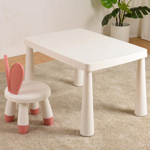 Ensemble bureau et chaise pour enfants Lida, taille standard, design minimaliste moderne, métal durable pour la maternelle, les bébés et les enfants - Product Image 3