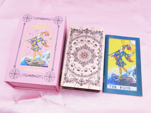 <span class=keywords><strong>Tarot</strong></span> de l'Énergétique Rose Personnalisé avec Boîte Magnétique – Vente en Gros Direct Usine - Product Image 6