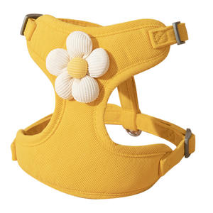 Future pets Cute Comfortable Adjusta ble Daisy Stickerei Weste Stil Nylon Geschirr und Leine für kleine Hunde Katzen Outdoor Walking - Product Image 1