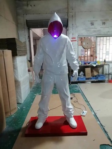 Robot Cyberpunk en fibre de verre avec lueur de tête LED violette et bandes de bras bleues Barre virale Spot photo - Product Image 2