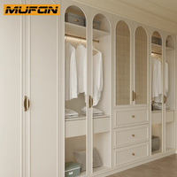 Armoires de couple en bois blanc Meubles Placard personnalisé en bois massif Derniers modèles de garde-robe pour chambre à coucher avec miroir