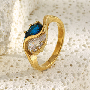 18K Gold Plated Stainless Steel Finger <b>Ring</b> Two Tone Blue White Crystal Prong Setting Curved Band <b>Statement</b> <b>Ring</b> For Women Party - Product Image 6