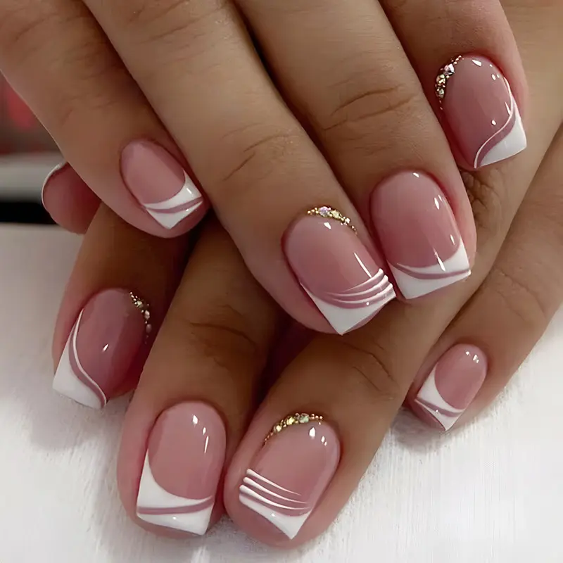 Faux ongles rose brillant à appliquer 24 pièces avec strass et bord blanc français Faux ongles à couverture complète pour femmes et filles