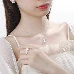 Роскошный свадебный комплект украшений из серебра 925 пробы с цирконами и родиевым покрытием: колье и серьги - Product Image 4