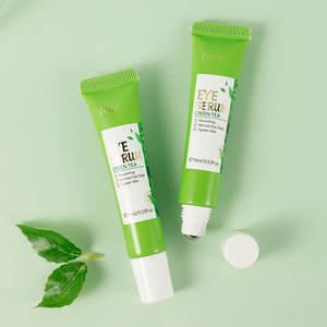 Suero en Crema para Ojos con Té Verde de 15 ml, Elimina las Bolsas de los Ojos, Aclara las Ojeras, Cafeína, Suaviza las Arrugas, Suero Antienvejecimiento para Ojos - Product Image 1