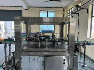 Suministro directo de fábrica Máquina automática de etiquetado Bopp de fusión en caliente para máquinas de etiquetado de botellas redondas 240 BPM - Product Image 3