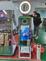 Miroir photo intelligent tactile 21,5 pouces en métal avec impression GIF et enregistrement vidéo USB/HDMI/Wi-Fi/Bluetooth, valise de transport