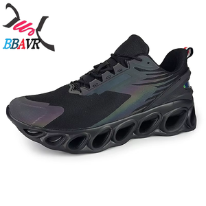 Chaussures de marche décontractées pour hommes, nouvelles, pour le sport en plein air, respirantes, en mesh, avec fonction antidérapante - Product Image 2