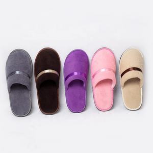 Pantuflas Desechables de Felpa de Coral para Hotel, Spa, Invitados de <span class=keywords><strong>Boda</strong></span>, Color Rosa Marrón, Interior, EVA, con Cinta, Ligeras para Verano/<span class=keywords><strong>Invierno</strong></span> - Product Image 1