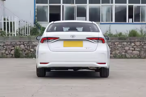 Toyota Corolla 2024 1.2T S-CVT Versión Élite Auto de Gasolina Volante a la Izquierda a Precio Económico y Buen Rendimiento Sedán en Venta - Product Image 3