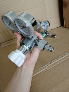 Medidores dobles del mercado de México, regulador de oxígeno médico CGA540 con todo el material de latón - Product Image 3