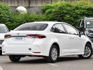 รถยนต์มือสองปี 2023 FAW โตโยต้า โคโรลล่า 1.5 ลิตร CVT รุ่น Pioneer Edition เครื่องยนต์เบนซิน 121 แรงม้า/แรงม้า แบบ L3 4 ประตู 5 ที่นั่ง ระบบดูดอากาศธรรมชาติ รถซีดานขนาดกะทัดรัด - Product Image 5