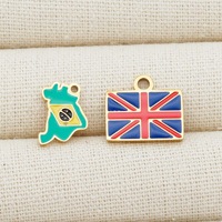 Liontin Peta Piala Dunia Brasil untuk Kalung FFSCM-42 Enamel Baja Tahan Karat Liontin Bendera Inggris Kanada Perhiasan Pria Trendi