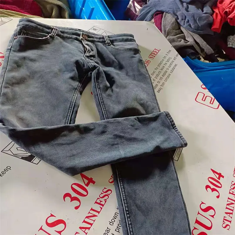 Calça jeans destruída masculina, jeans skinny rasgado para homens, roupas de segunda mão, surplus, lotes de apuramento