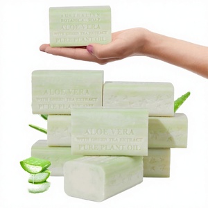 Jabón Artesanal de Aloe Vera Natural de Marca Propia con Extracto de Té Verde y Manteca de Karité, Jabones Blanqueadores para Todo Tipo de Piel - Product Image 2