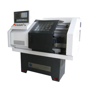 Hochpräzise horizontale Flachbett-<span class=keywords><strong>CNC</strong></span>-Drehmaschine CK0632 für die Metall bearbeitung <span class=keywords><strong>3</strong></span>-Achsen-Automatik - Product Image 1