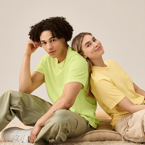 เสื้อยืดคอกลมผ้าคอตตอนหวีอย่างดี 170GSM รุ่น Summer Essential ทรงโอเวอร์ไซส์ ใส่สบาย ทรงหลวม แขนสั้น แบบเรียบ สำหรับทั้งชายและหญิง - Product Image 2