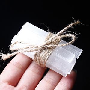 Set Regalo di Cristalli Grezzi di <span class=keywords><strong>Selenite</strong></span> Bianca Naturale all'Ingrosso per Meditazione - Product Image 5