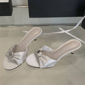 Chaussures à talons hauts élégantes pour femmes Factory 2025, nouveau design d'été, bout ouvert, bride à la cheville, style club sexy - Product Image 4