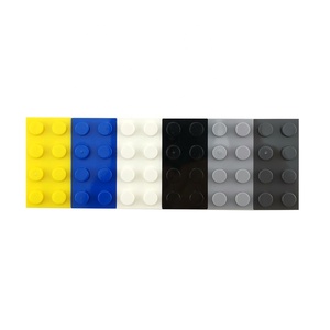 Plaque de construction en plastique n ° 3020 2x4, accessoires de bricolage, briques à assembler en vrac, blocs de construction, pièces - Product Image 1