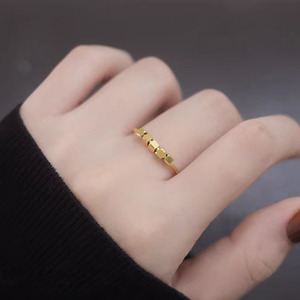 Anello Classico in Acciaio Inossidabile con Perline Quadrate, Placcato in Oro, Anelli Geometrici in Acciaio al Titanio per Donna, Gioielli alla Moda, Regalo - Product Image 3