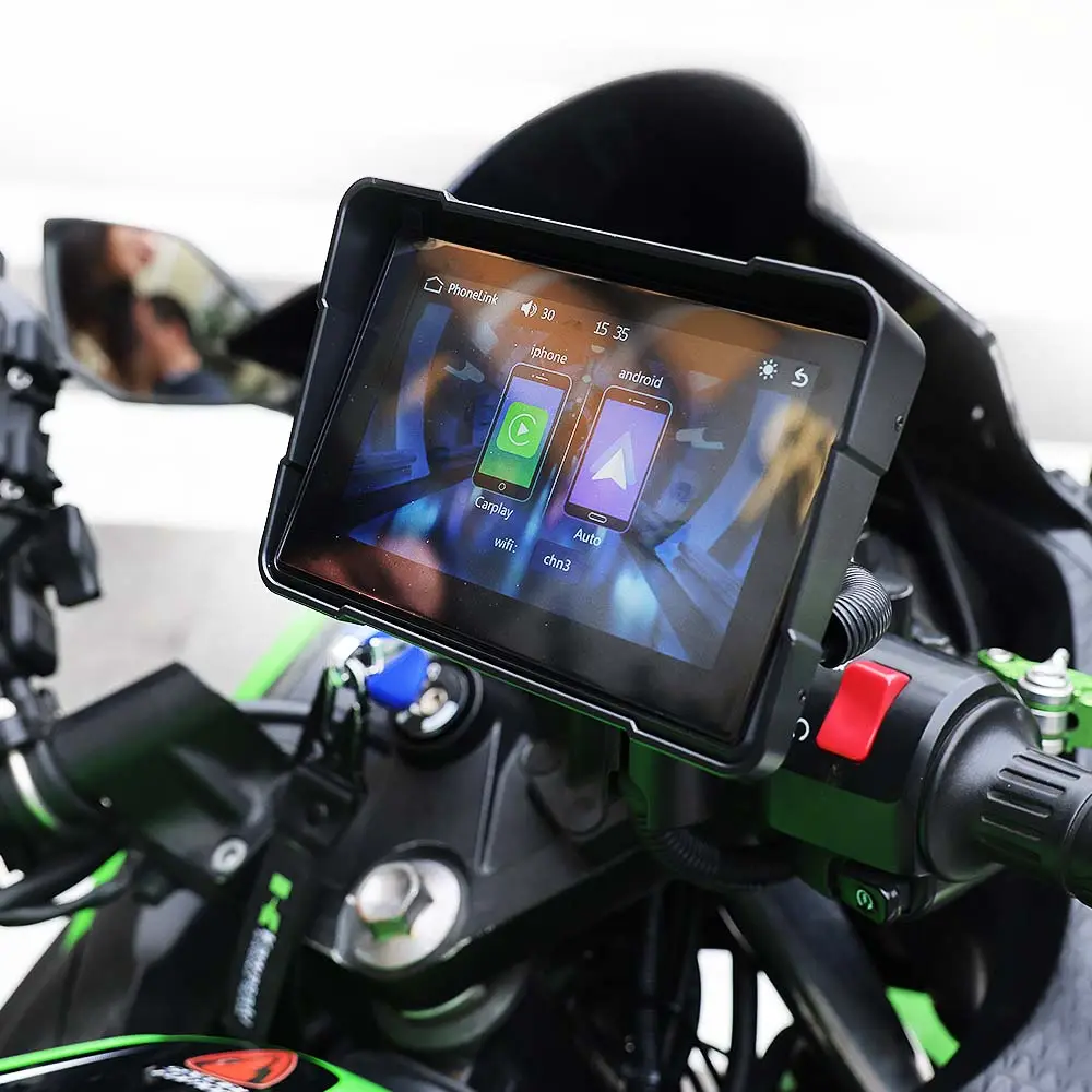 カープレイAndroid自動オートバイナビゲーションを備えた5インチLinuxIP67バイクスクリーンナビゲーターGPS