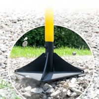 Compacteur manuel robuste en acier 8x8 po avec manche de 48 po pour le nivellement du sol, du gravier, du sable et de l'asphalte, et la nivellement des surfaces de pavage