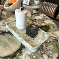 Plateau de service rectangulaire en marbre poli, onyx et jade vert, avec taille et épaisseur personnalisables pour la décoration de la maison