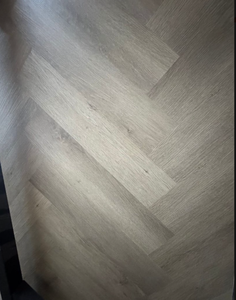 Suelo SPC Impermeable Autoadhesivo de 4mm a Bajo Precio para Renovación Rápida de Casas Antiguas - Product Image 4