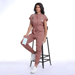 Nuova Collezione 2025: Set di Divise Ospedaliere Comode con Maniche Corte, Uniforme per <span class=keywords><strong>Infermieri</strong></span> Personalizzabile con Logo, Unisex in Tessuto Intrecciato - Product Image 1