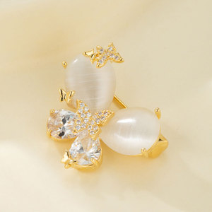 Broche Papillon en Alliage de Laiton Plaqué Or Véritable avec Zircon Cubique et Pierre Œil de Chat, Bijoux de Mode Personnalisés en Gros Direct Usine - Product Image 2