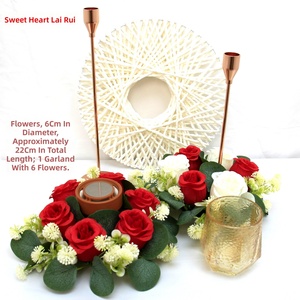 Corona di rose artificiali all'ingrosso con 6 teste, centrotavola floreale in poliestere per matrimoni e decorazioni domestiche, all'ingrosso - Product Image 5