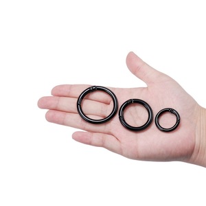 Anneau de suspension rond en alliage de zinc couleur bonbon avec fermoir à ressort ouvert pour porte-clés et étui d'écouteurs - Product Image 4