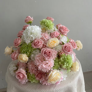 Centros de Mesa de Boda con Bola de Flores Rosadas M-FB223, Bola de Flores Artificiales de Seda, Centro de Mesa de Rosas de Seda, Bola de Flores para Decoración de Eventos - Product Image 1