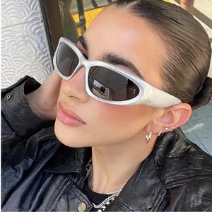 Lunettes de soleil Cyber Steampunk européennes et américaines <span class=keywords><strong>HLC</strong></span>, protection UV, lunettes fantaisie pour hommes et femmes, sports et événements punk, cosplay - Product Image 1