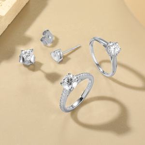 महिलाओं के लिए कस्टम क्लासिक सफेद सगाई की अंगूठी D-VVS मोसानाइट स्टोन रोडियम प्लेटेड - Product Image 6