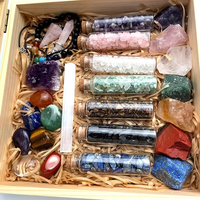 Produits de Guérison Spirituelle Naturelle Chips de Cristal Bouteille Souhaitant Boîte Cadeau en Cristal Ensemble de 7 Chakras
