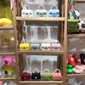 2025 뜨거운 판매 패션 미니 진주 귀여운 가방 디자이너 젤리 클리어 핸드백 어린 소녀 어린이 지갑 - Product Image 3