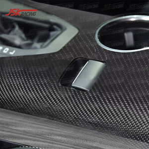 Console centrale en fibre de carbone pour Ford Mustang Dark Horse 2024 - Product Image 3