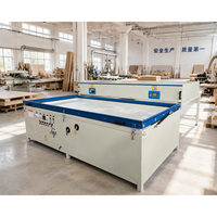Machine de pressage sous vide à membrane, compacte et facile à utiliser, pour la fabrication de portes et de placards en PVC, avec système de chauffage infrarouge