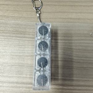 Llavero con interruptor de teclado mecánico de 4 teclas, probador de teclas, luz LED de colores, impermeable, ligero, diseño de dibujos animados, hecho a mano - Product Image 5