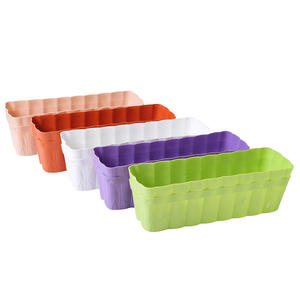 Pot de fleurs en plastique PP de couleur personnalisée Pots de culture de jardin rectangulaires Bassin de plantation de balcon Grands pots de légumes - Product Image 4