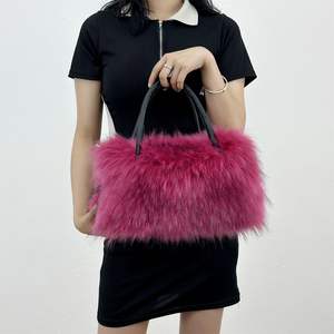 Borsa da donna in stile invernale nuova borsa quadrata in peluche pelliccia sintetica di visone borsa Tote di grande capacità - Product Image 6