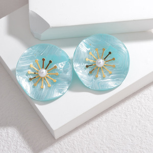 Resin Flower <b>Stud</b> <b>Earrings</b> with Pearl Center & 18K PVD Gold Stainless Steel Accent | Lightweight <b>Earrings</b> for Women & Girls - Product Image 4
