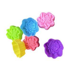 Moules à gâteau en silicone en forme de fleur, 6 pièces, compatibles lave-vaisselle, pour la cuisson de cupcakes et de pâtisseries - Product Image 5