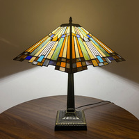 Lampe de table en verre teinté LongHuiJing 16 pouces, base carrée en alliage de zinc, douille E26 E27, abat-jour géométrique, vente en gros d'usine